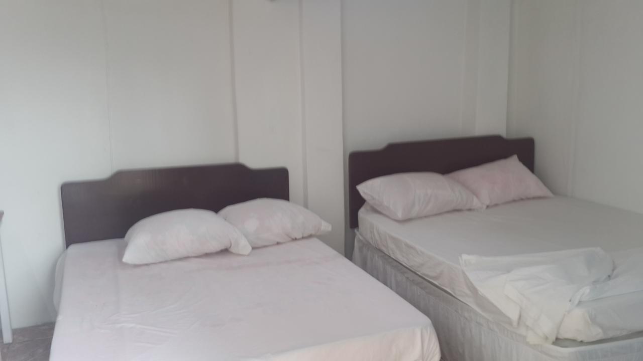 Julian Guest House Джорджтаун Екстериор снимка