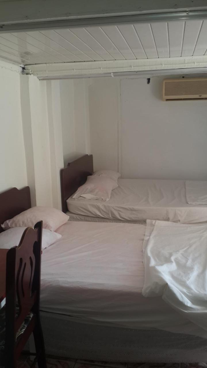 Julian Guest House Джорджтаун Екстериор снимка